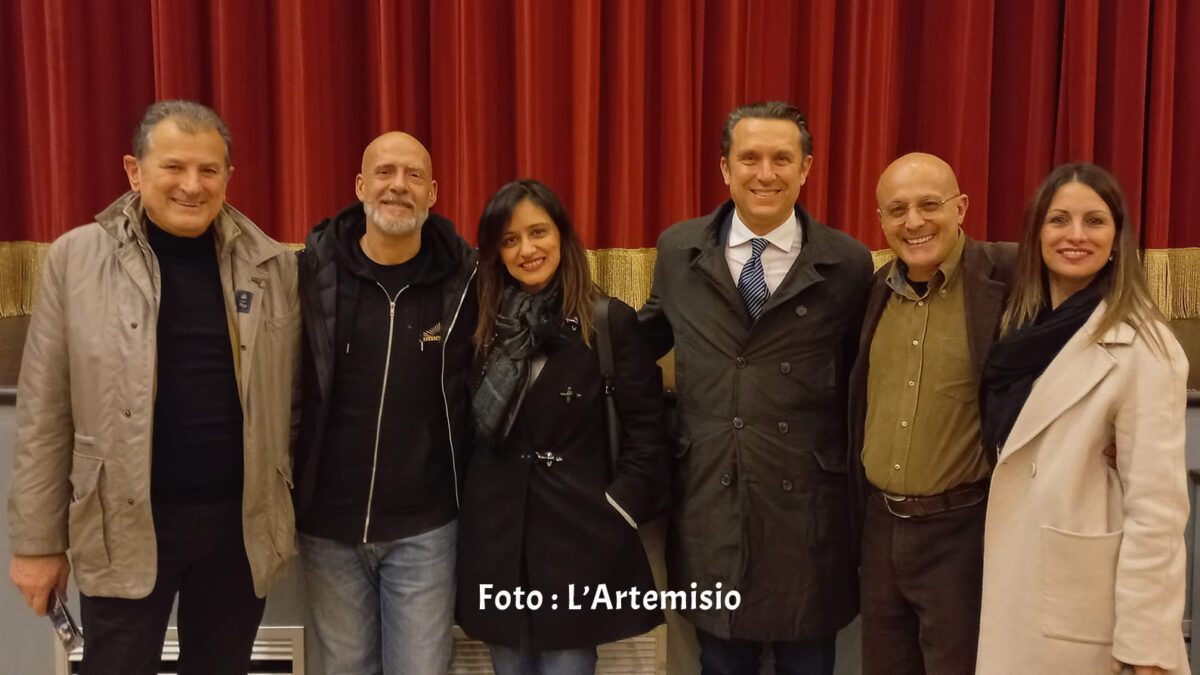 Teatro Artemisio - Con Gianmarco Tognazzi si è conclusa la rassegna teatrale di prosa 2023-2024