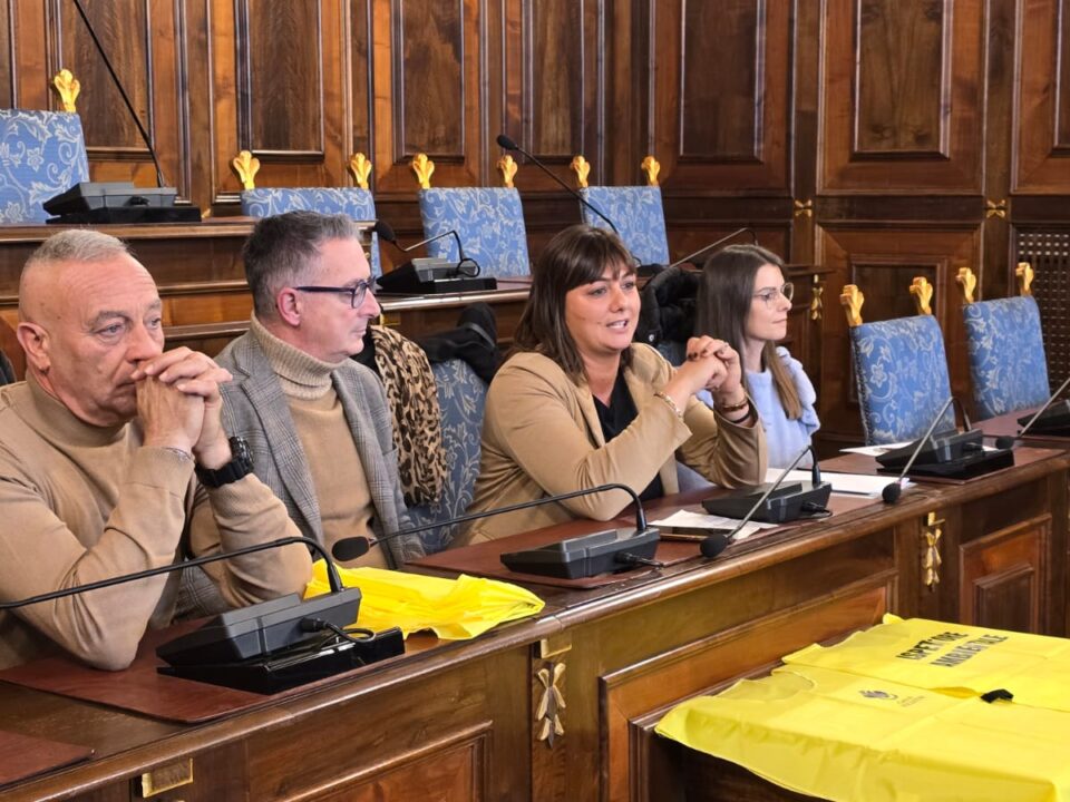 Velletri, in Sala Consiglio consegnate le nomine ai nuovi Ispettori Ambientali